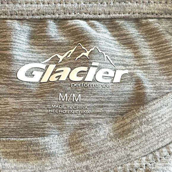 GLACIER PERFORMANCE ATHLETIC TOP - Picture 2 of 2